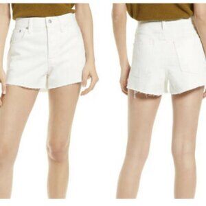 Madewell Relaxed Denim Shorts in Tile White